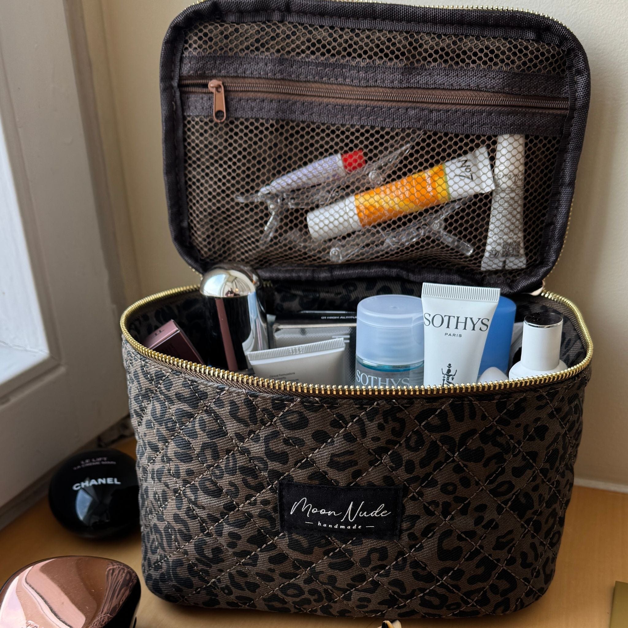 Moon Nude Savanna Vanity Bag